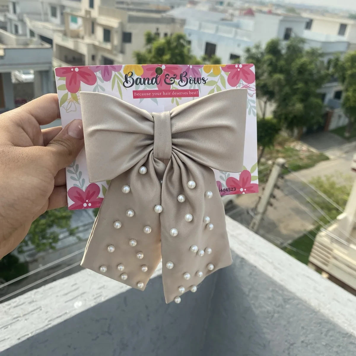 TAIL PEARL BOW FOR GIRLS-DUSKY SKIN thumbnail 2