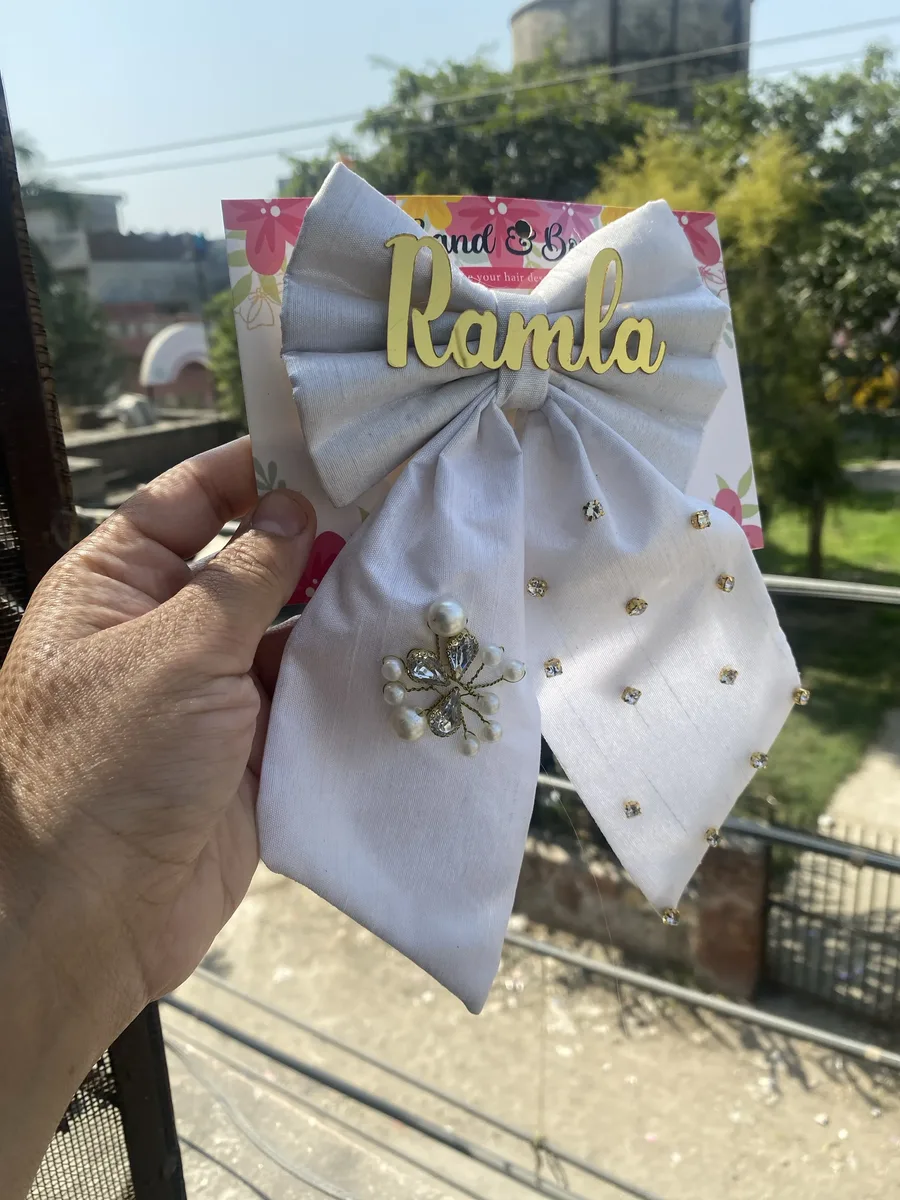 CUSTOMISE NAME HAIR BOW FOR GIRLS [white] thumbnail 2